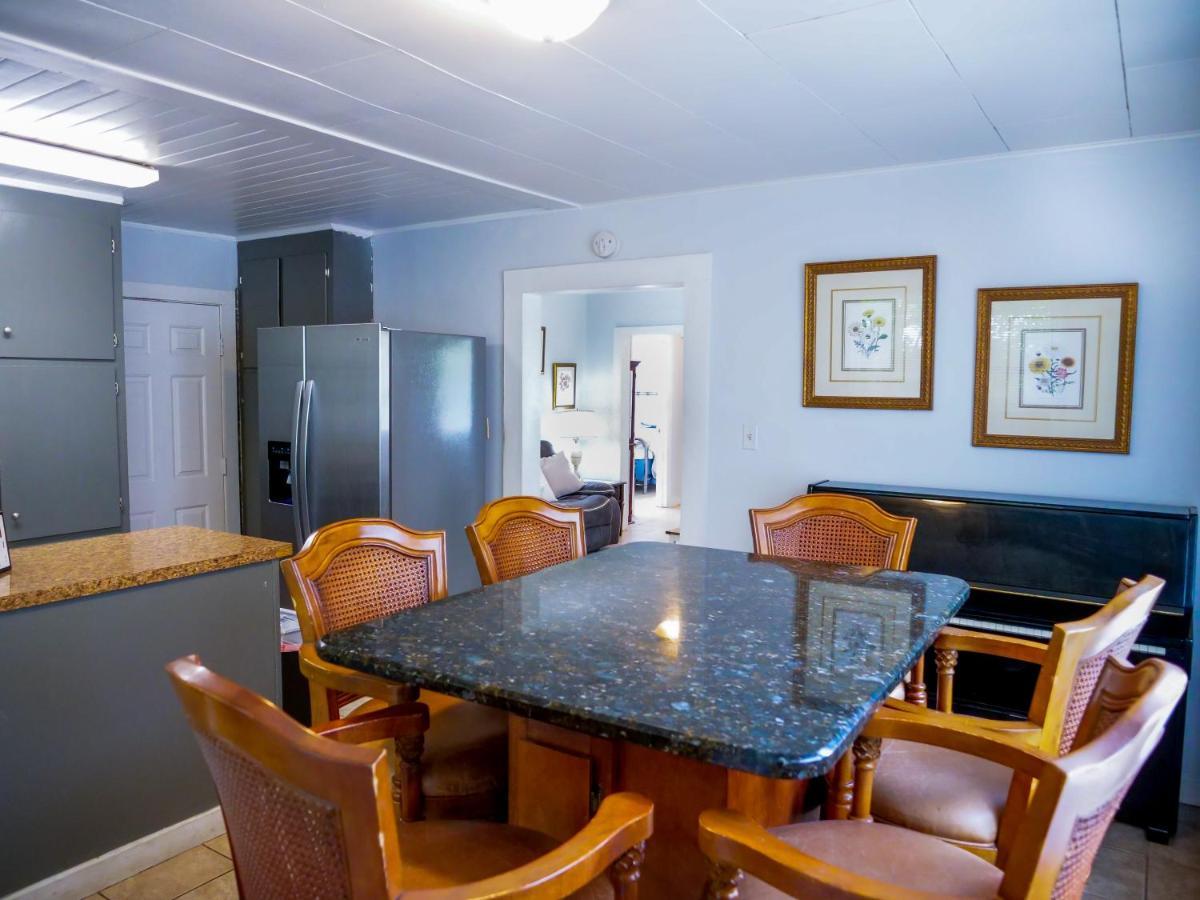 Private Home In Ocala With Fenced Yard, Piano, Central Location, Pets Welcome Exterior foto