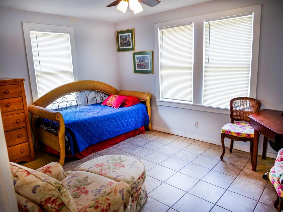Private Home In Ocala With Fenced Yard, Piano, Central Location, Pets Welcome Exterior foto